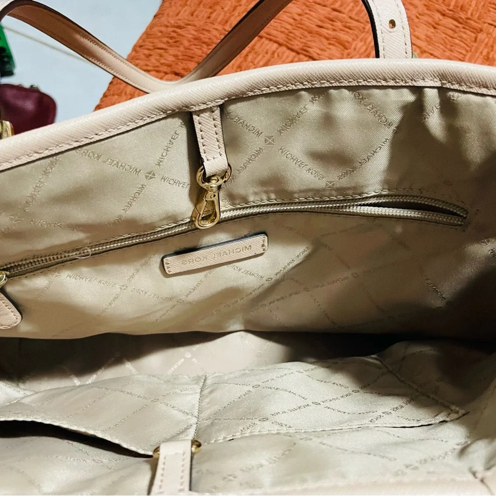 Michael Kors Cream Tote with Gold Accents - Picture 7 of 7